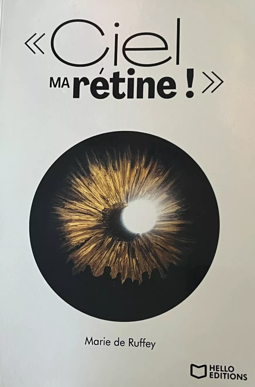 Couverture du livre, Un iris couleur noisette en son centre